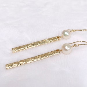 Earrings MELIA - Akoya pearls earrings - Bar earrings - Hawaiian heirloom earrings (E622)