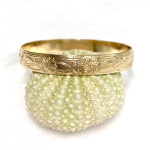 Bangle KEIKO - 8mm baby bangle - Keiki heirloom bangle - baby bracelet (B462)