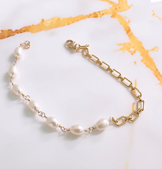 Bracelet Alyna Keshi Pearls Bracelet Paper Clip Chain Bracelet. - Etsy