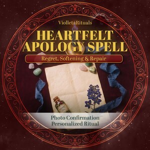 Può includere: Un grafico circolare con il testo ViolletaRituals, HEARTFELT APOLOGY SPELL e Regret, Softening & Repair. Mostra un pezzo di pergamena, una piccola bottiglia etichettata HEART OIL, un nastro blu e cristalli all'interno di un bordo decorativo.
