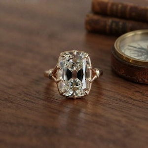 Old Mine Cushion Moissanite Ring, 14K Solid Gold Solitaire Engagement Ring, Split Shank Vintage Bridal Wedding Jewelry