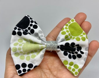 Dots Bow tie, cat collar attachment, bow tie for cats and small dogs