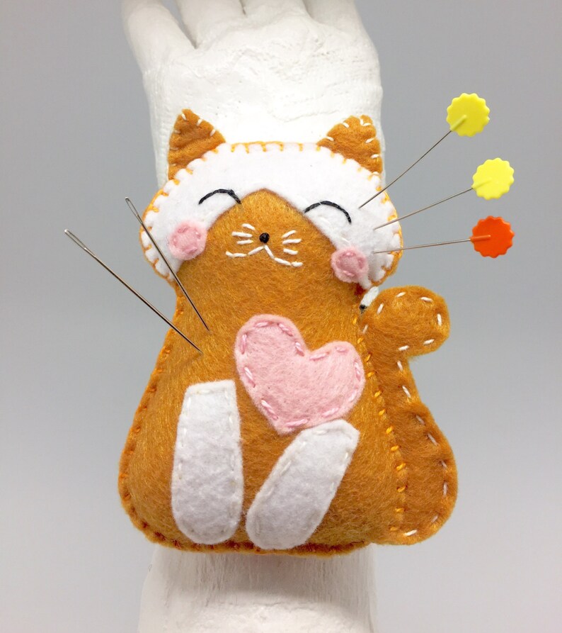 Felt pincushion wrist pin cushion pin cushion handmade cat Etsy