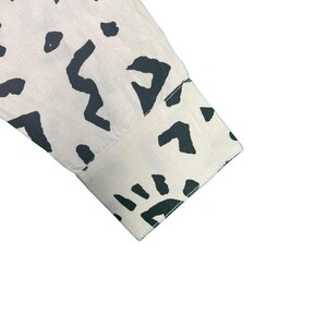 Camicia da donna Rip Curl color bianco sporco con stampa all-over "The Search" a maniche lunghe (S02) - Regalo immagine 5