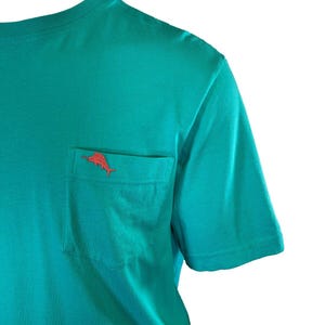 Tommy Bahama Men's Ming Jade T-Shirt Crew Neck Bali Skyline Pink Logo Tee (S34) Gift image 6