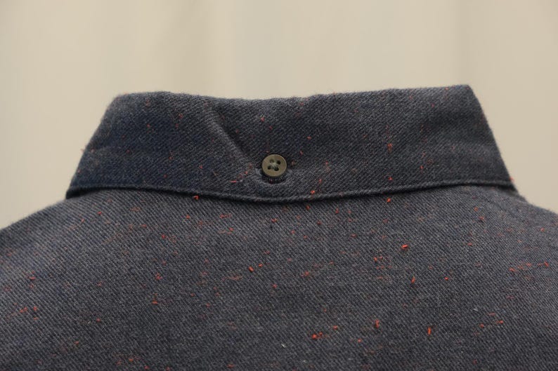 Rip Curl Men's Navy Red Spot S/S Woven Shirt (S02) Gift image 5