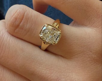 2,75 CT kuddslipad diamantring i labbodlad form, förlovningsring med solitär, bezel i 14 karat gult guld, minimalistisk frieriring, IGI-certifierad