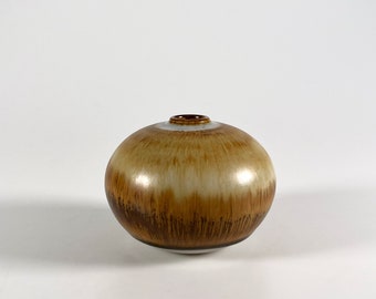 Höganäs Keramik Örjan Johansson vase 1970s Swedish pottery, Scandinavian modern fine art ceramics