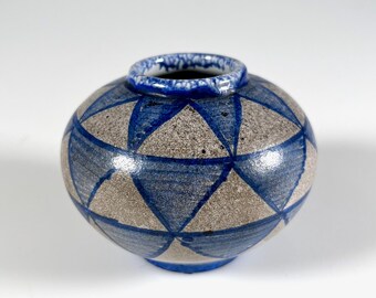 Bauhaus Theodor Bogler Vase, Wilhelm Herkenroth Studio Keramik