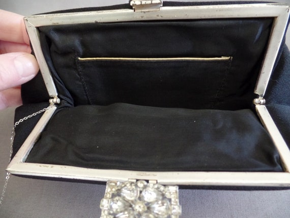 Vintage Cloth Clutch- hand strap -Change purse in… - image 5