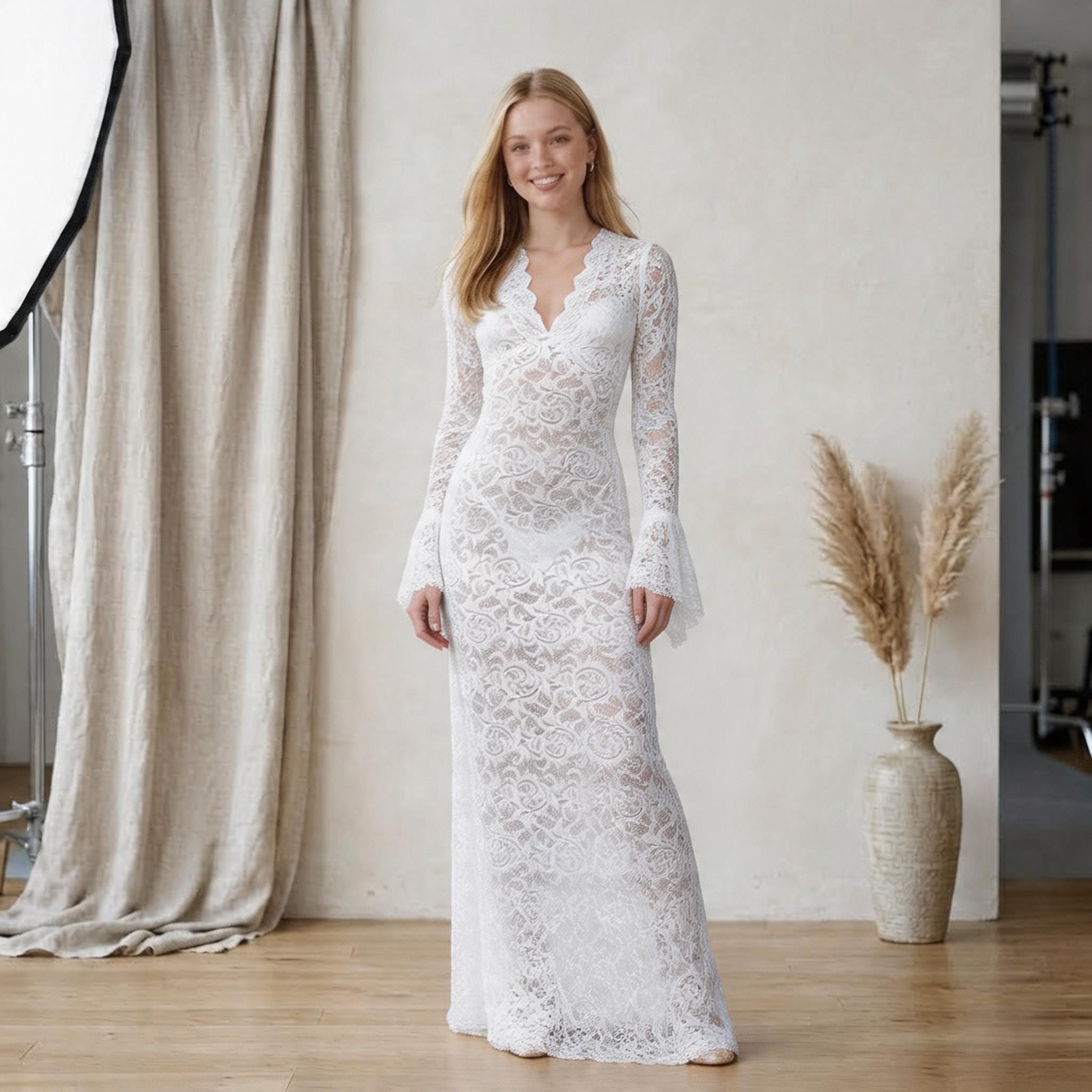 floral lace bell sleeve dress Endless Rose