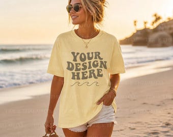 Mockup della t-shirt Tide and Thread Butter Comfort Colors 1717 / Mockup di una camicia da spiaggia oversize / Mockup Coastal Summer CC1717 / T-shirt Golden Hour