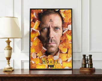 Plakat z serialu "Dr House" | Sztuka ścienna z serialu medycznego | Druk z Doktorem Housem | Plakat z serialu telewizyjnego | Sztuka Hugh Laurie | Minimalistyczny wystrój serialu | Prezent dla fana