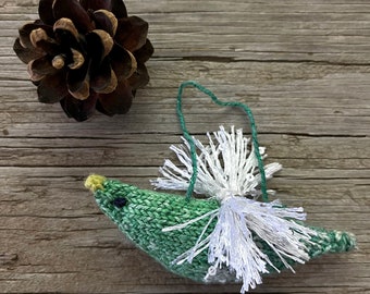 Green Bird Ornament- Hand Knitted- Home Decoration- Wreath Decoration- Unique Decor