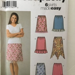 Simplicity Misses Womens  Pull On skirts Sewing pattern 5100 UC Uncut FF Size 6 8 10 12