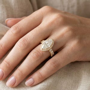 5.00ct (Approx) Marquise Brilliant Diamond Lab-Grown Engagement Ring, 925Silver/10K/14K/18K Yellow/Rose/White IGI Certified...