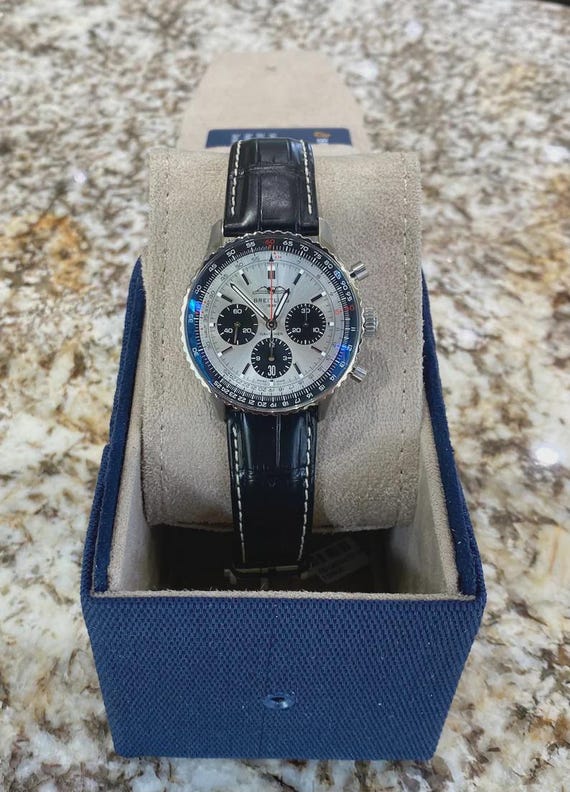 Vintage Breitling Navitimer Automatic Chronograph Watch – Stainless Steel, Black Leather Strap, Luxury Swiss Men's Watch with Box