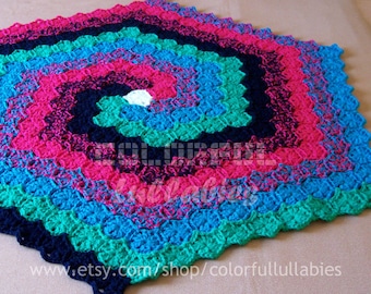 Crochet Hexagon Spiral Rug Pattern. English and Spanish pattern. Motifs made without cutting the thread