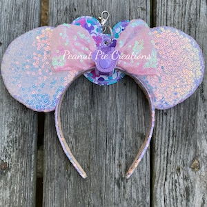 Mouse Ear Holder - Limited Edition Print - Exclusive - Ear Buddy - Park ...