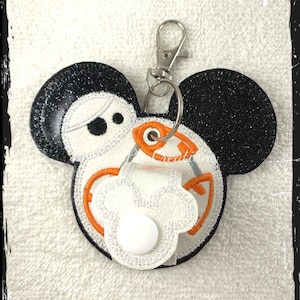 Space Mouse ear holder - BB - Star - mask holder - park accessory - gift - ear buddy - robot - key holder - bow holder