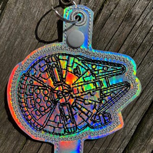 Falcon ship mouse ear holder - light - star - Millenium - park accessory - backpack - bag - sunglasses - hat - key holder
