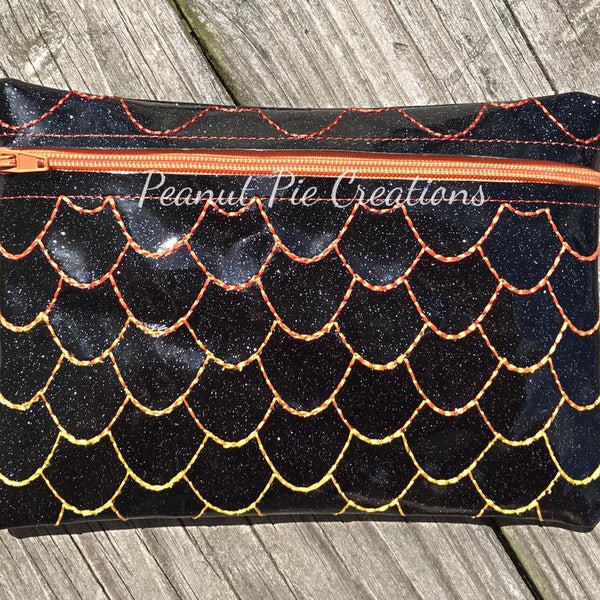 Dragon - scales - GOT - accessories - makeup - pencil - pen - pouch - glitter - ombre - clutch - zipper bag - travel