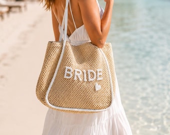 Braut Tote Bag, Frau Tote Bag, personalisierte Braut Tasche, Flitterwochen Strandtasche, Benutzerdefinierte Stroh Tote, Brautdusche Geschenk für die Braut