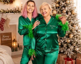 Pijama navideño de satén con plumas, conjunto de pijama navideño personalizado, pijama navideño personalizado para mujer, ropa de dormir de satén de lujo, regalo de Navidad