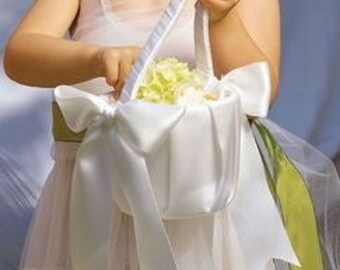 Plain Ivory or White Flower Girl Basket - White Flower Girl Basket - Ivory Flower Girls Basket - Flowergirl Basket - Flower Basket