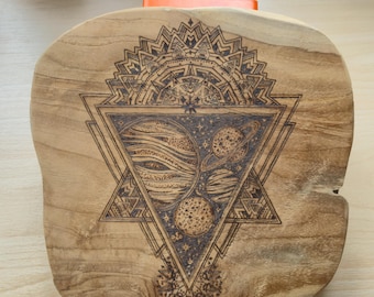 Arte en madera mediante pirograbado espacial: Espacio geométrico