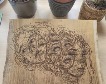 Arte en madera mediante pirograbado en movimiento: Mujer en movimiento