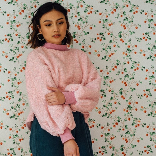 cropped teddy pullover