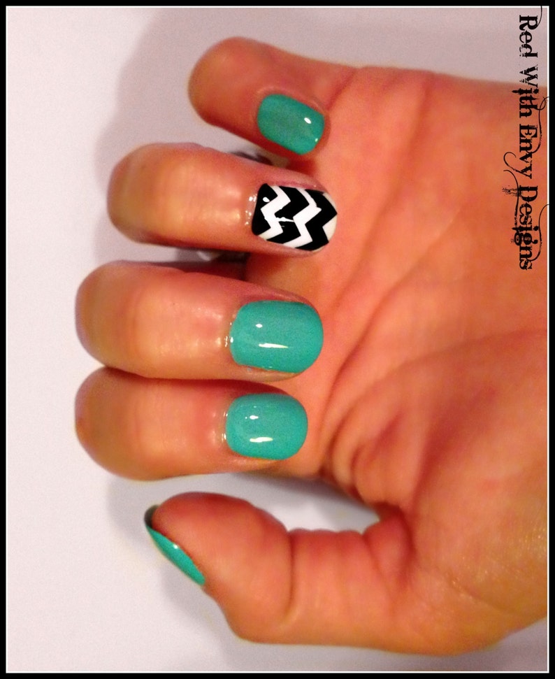 chevron inspired vinyl nail decals set of 20 etsy