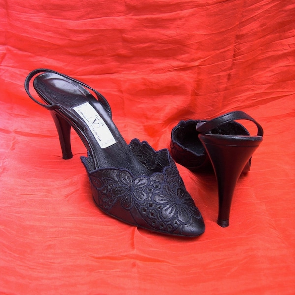 navy blue leather heels