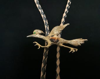Roadrunner Bolo Tie Gold Tone Western Tie Leather Cord Novelty Statement Piece