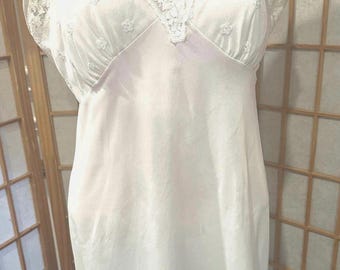 Vintage White Nylon Full Slip – Lace Trim V-Neck Mid-Century Lingerie