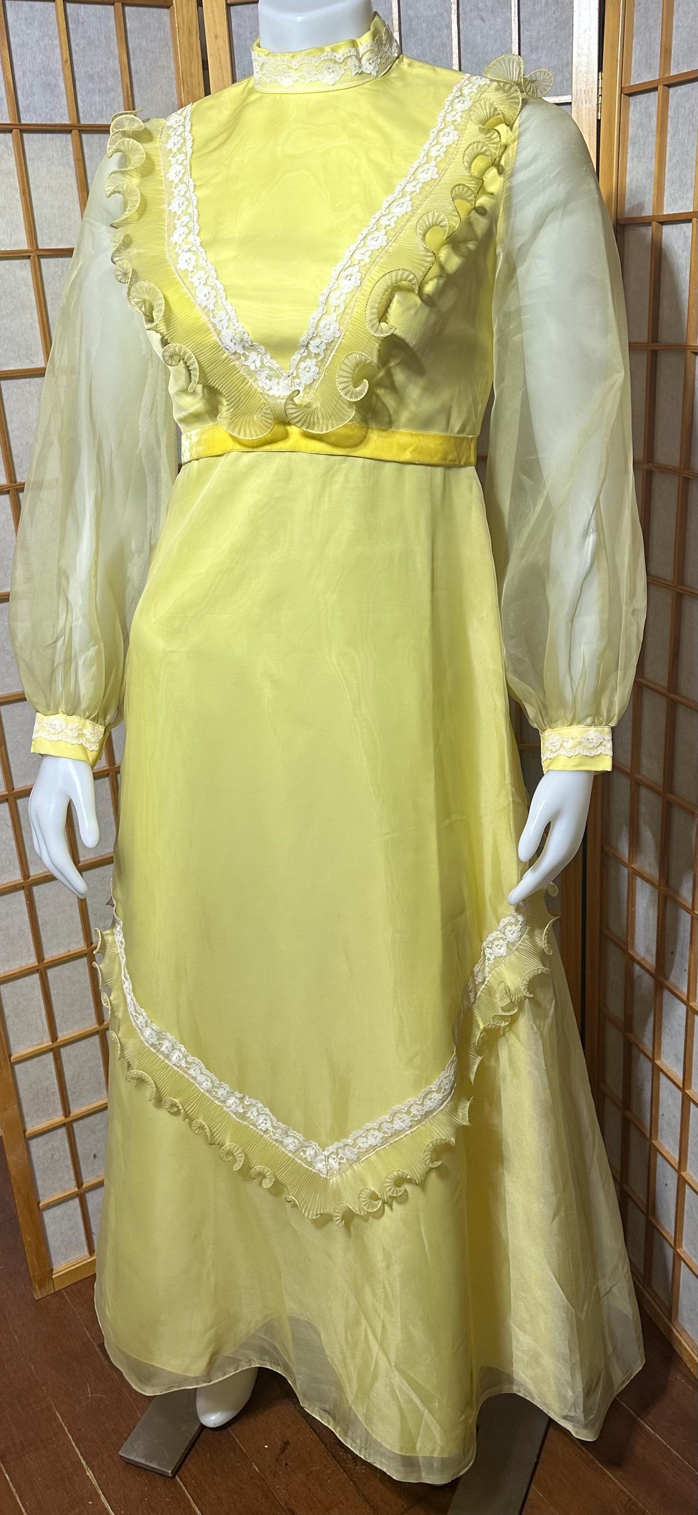 Vintage Simon Chang Dress - Etsy Canada