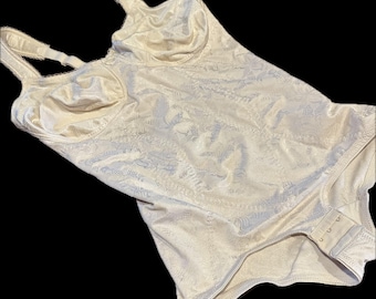 Faja reductora Maidenform Flexees