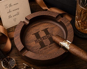 Personalized Wooden Cigar Ashtray, Custom Engraved Monogram Ash Tray, Father’s Day Gift for Dad, Groomsmen Gift for Cigar Lover