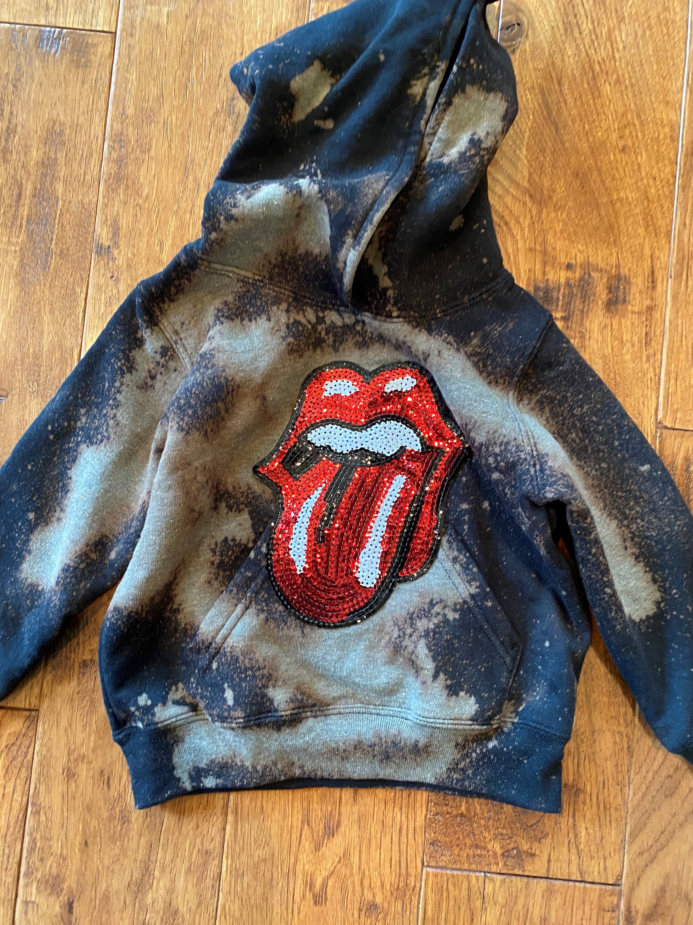 Tongue Stones Etsy Sequin - Rolling Sweatshirt