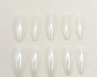 Milk pearl Nail | Handmade Press-On Nail Set | Reusable Glue on Nails
