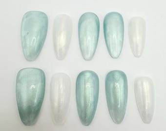 Mint Aura Nails | Handmade Press-On Nail Set | Reusable Glue on Nails