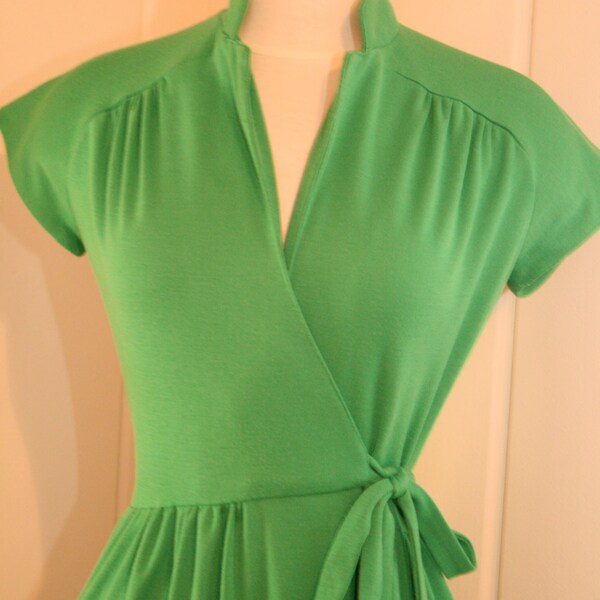 Lanz Originals vintage kelly green wrap dress