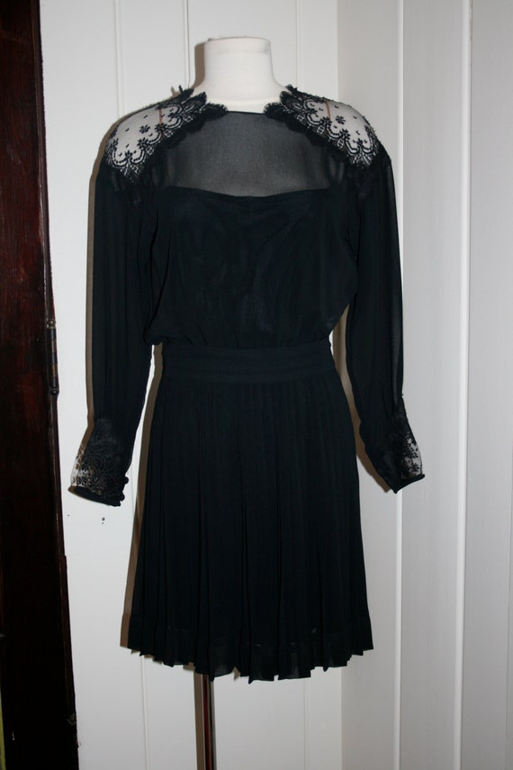 vintage albert nipon black pleats and lace dress