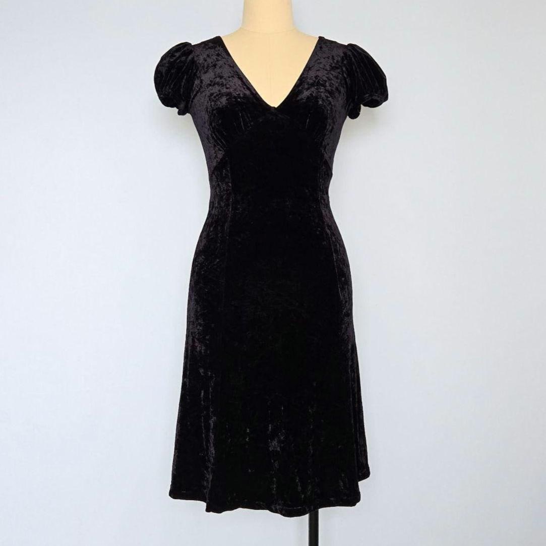 black and white lace dresses Black Floral Lace Wedding Dress White Chiffon Illusion Neckline   loveangeldress