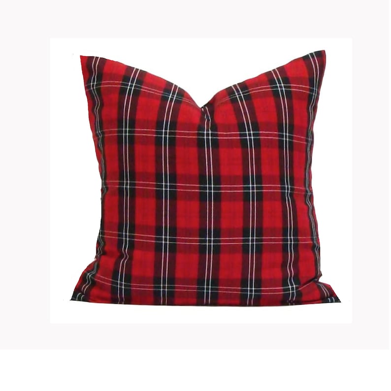 FARMHOUSE Christmas Pillow Cover, Plaid Christmas Pillow Covers, Tartan Plaid Pillow Cover. Farmhouse Plaid, Red Black Plaid