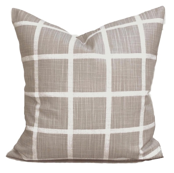 Farmhouse Pillow Covers Farmhouse Decor 10 Beautiful Farmhouse Style Pillows To