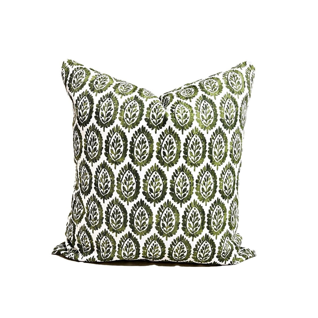 Green Pillow COVERS. Green Throw Pillows, Green White Pillow Cover
