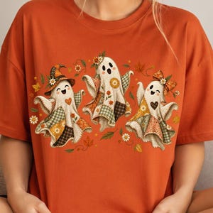 Trio von Patchwork-Geistern (PNG), Halloween-Kunst-PNG, niedlicher floraler Geister-Sublimationsdruck, gemütliches, gruseliges Herbst-Shirt-Design, Sofort-Download