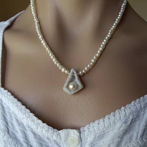 Chalcedony And Pearl Necklace, Chalcedony Necklace,Botryoidal Chalcedony